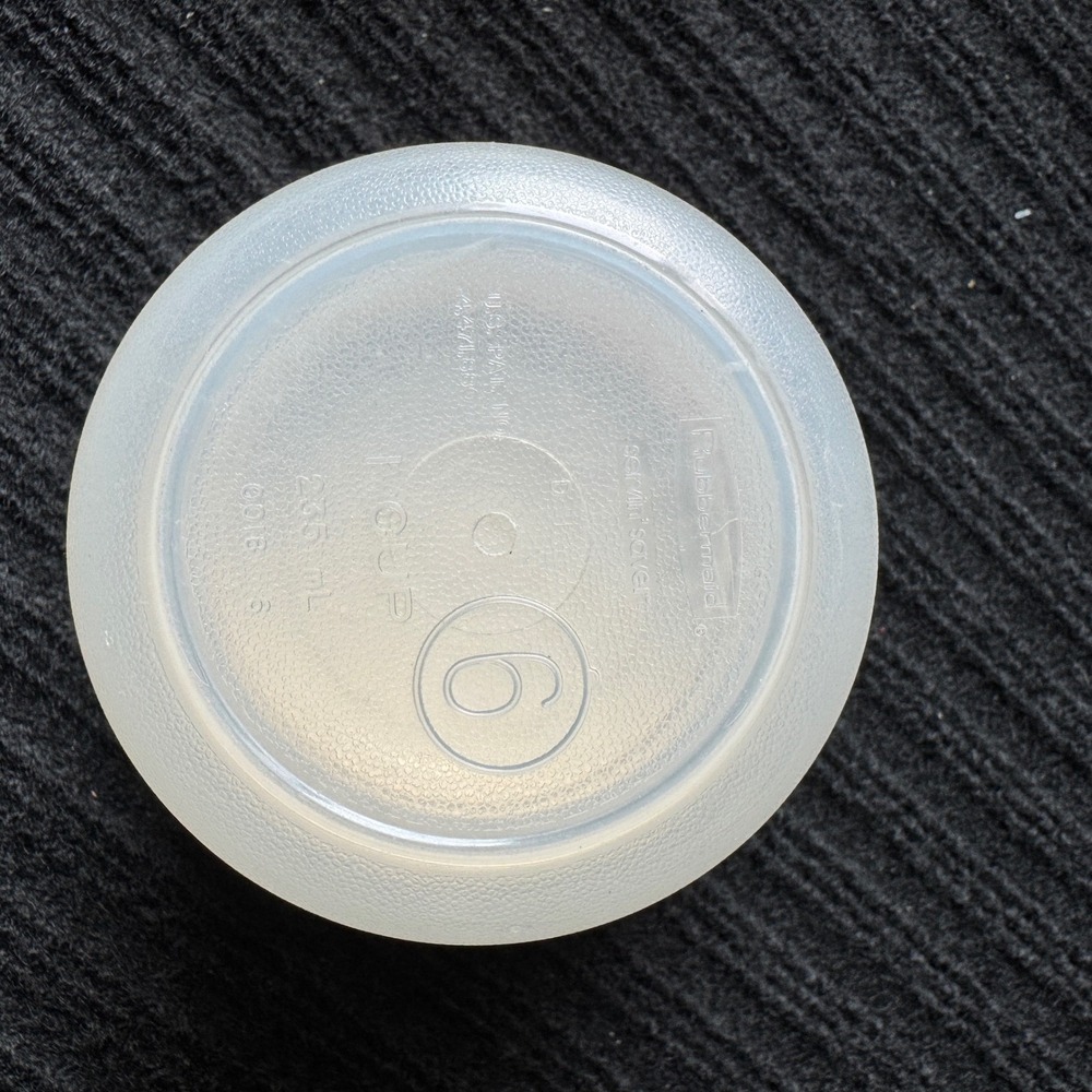 Rubbermaid Servin Saver Food Storage Containers Almond 4pc Set #2 #6 #1 Round - Picture 16 of 16